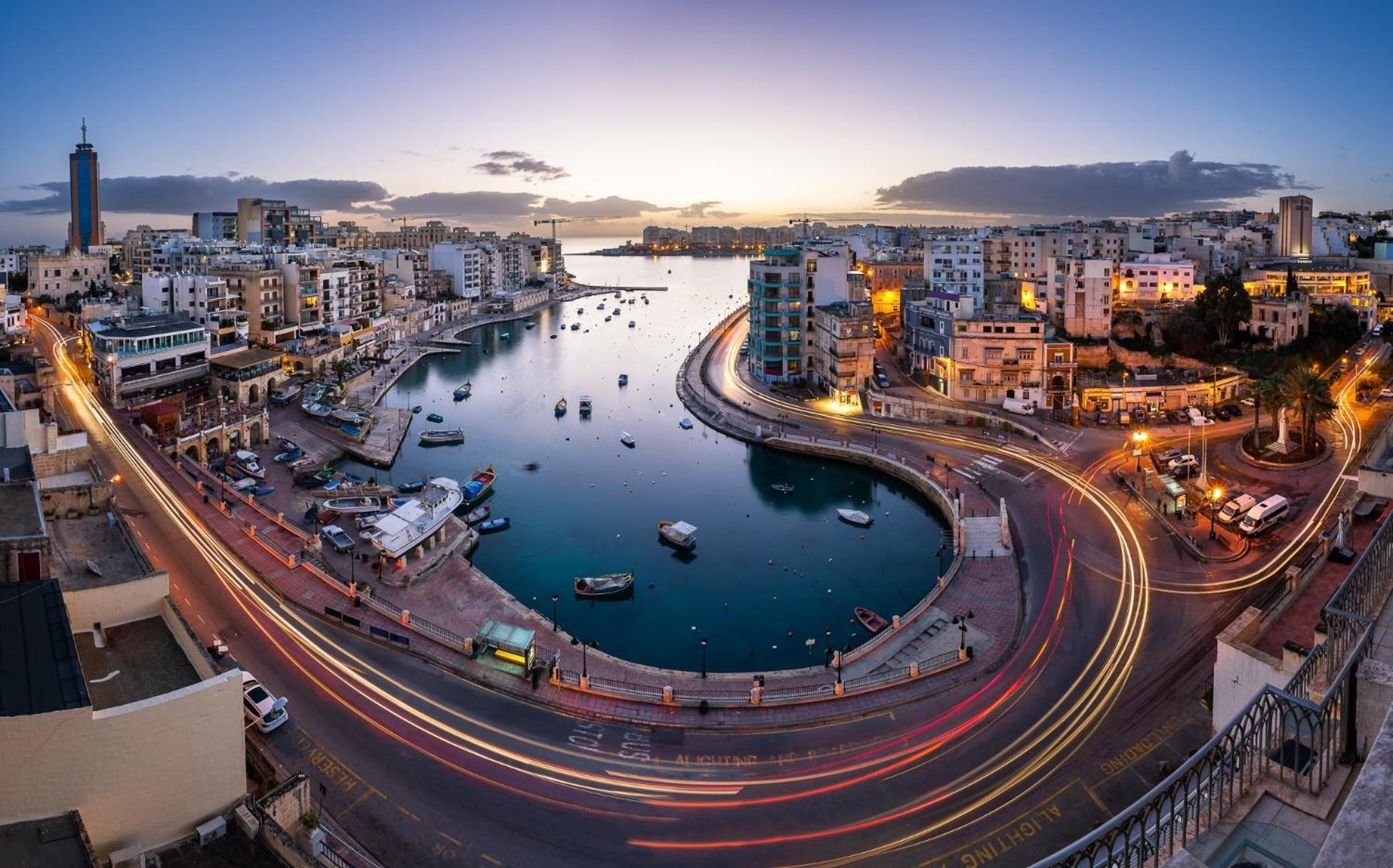 Central Sliema 3-Bedroom Retreat エクステリア 写真